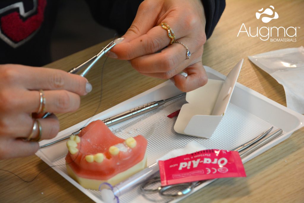 suture augma comblement osseux